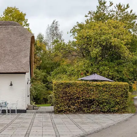 Thatched Country Escape - Aarhus *