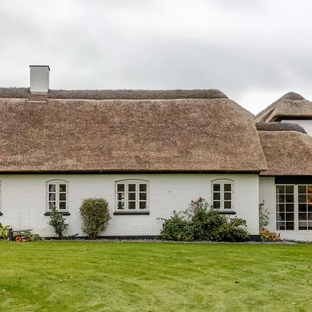 Thatched Country Escape - Aarhus